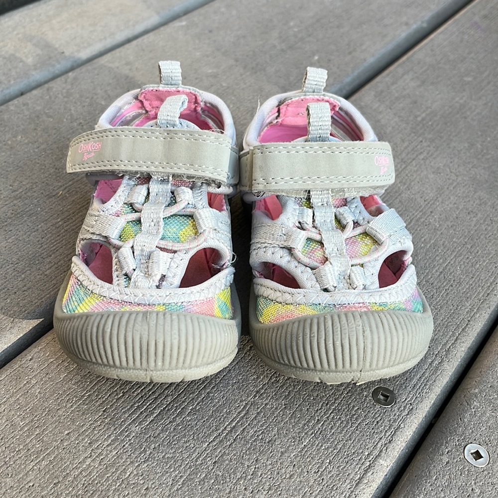 Oshkosh Outdoor Sandal